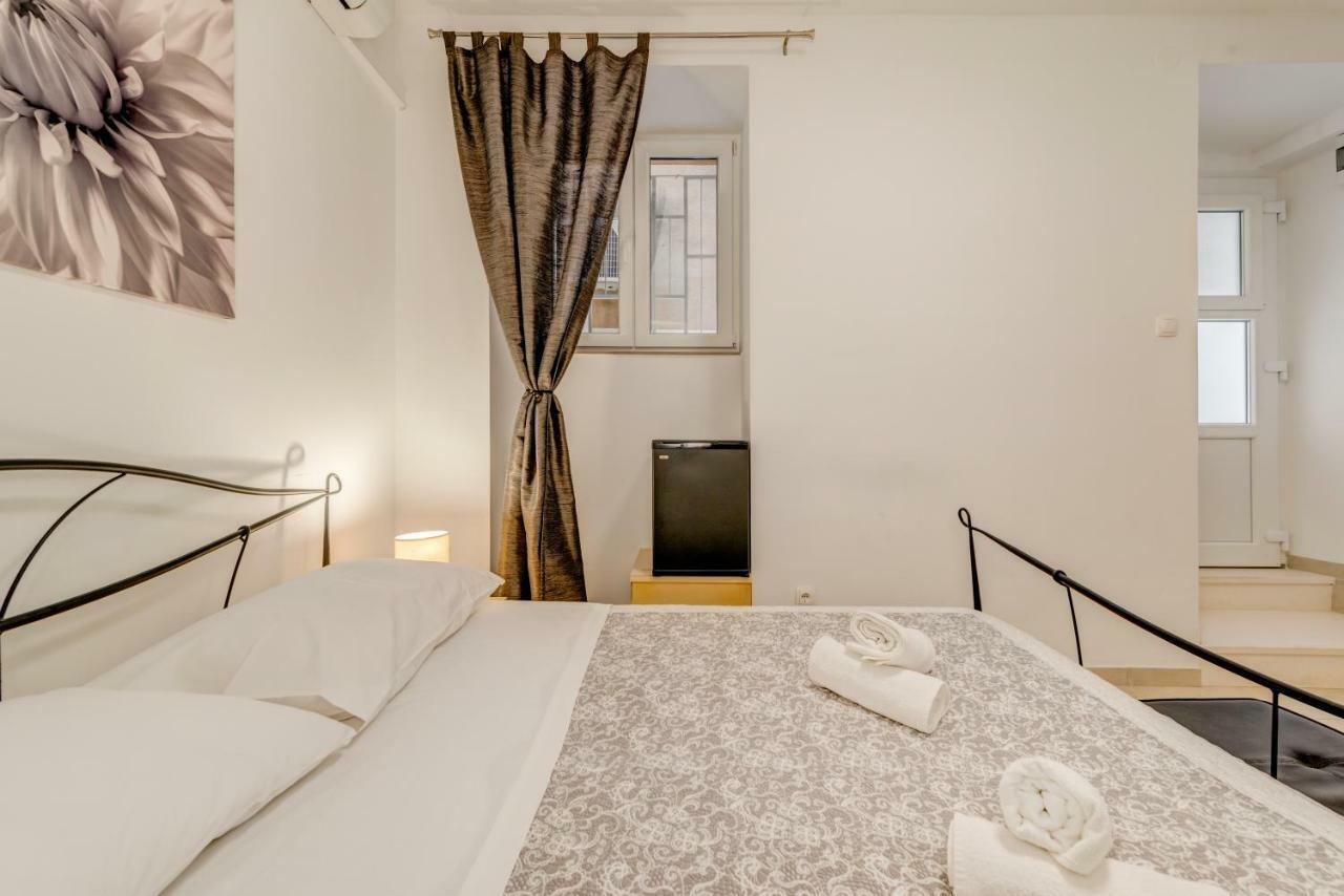 Porta Adriatica Bed & Breakfast Split Exterior photo